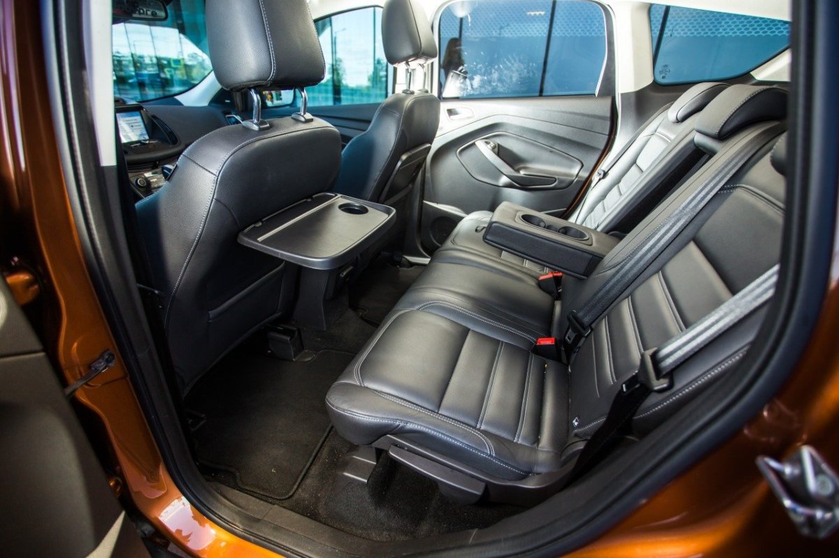 Ford Kuga 2 салон