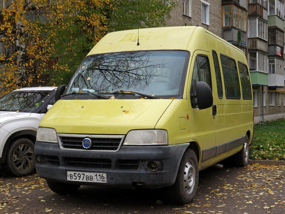 Фиат Дукато 244 желтая