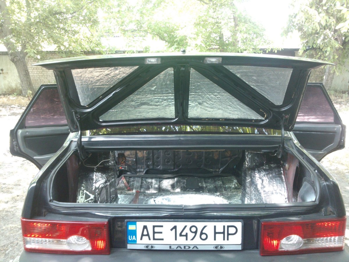 ВАЗ 2199 багажник