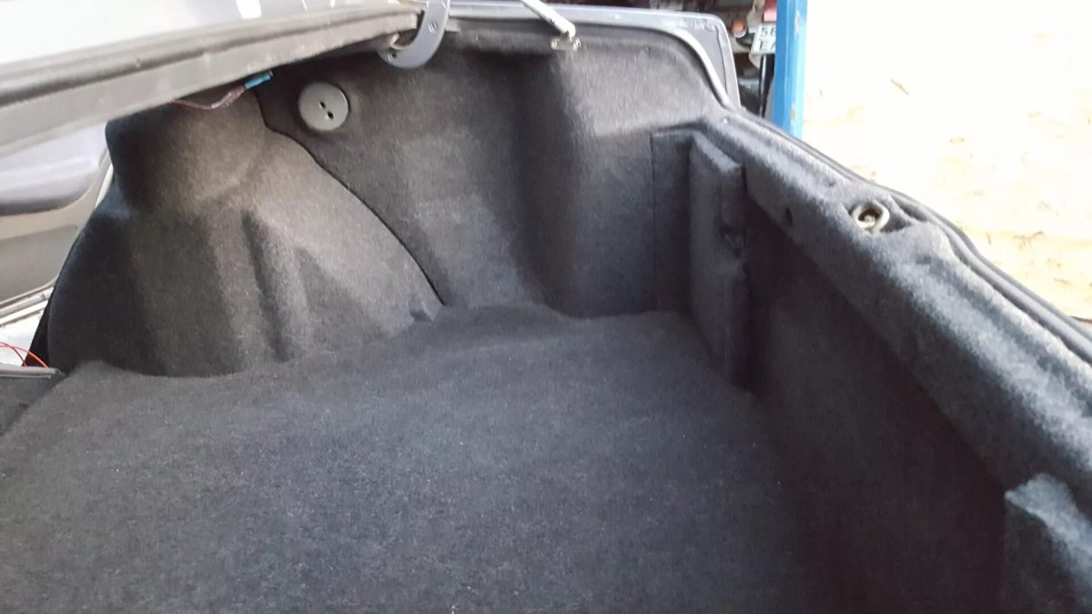 Обивка багажника ВАЗ 21099