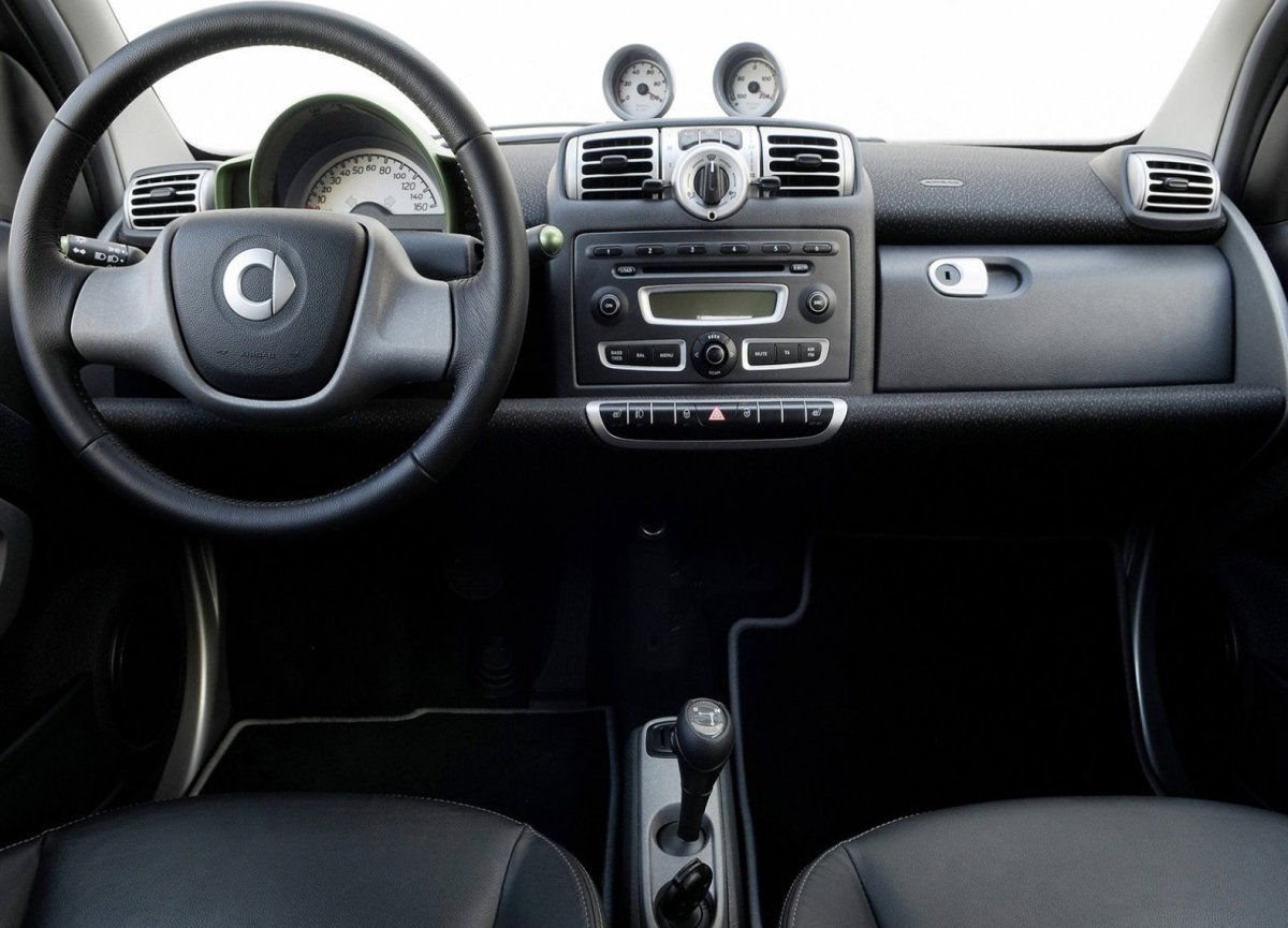 Smart Fortwo 2010 салон