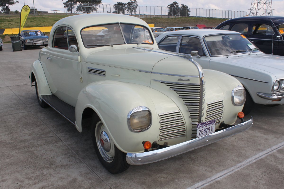 Plymouth 1939