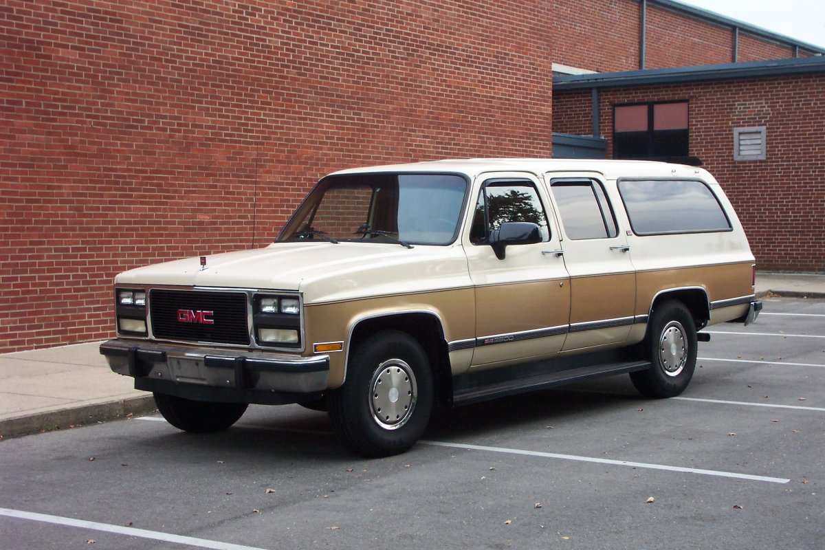 Chevrolet Suburban 1991