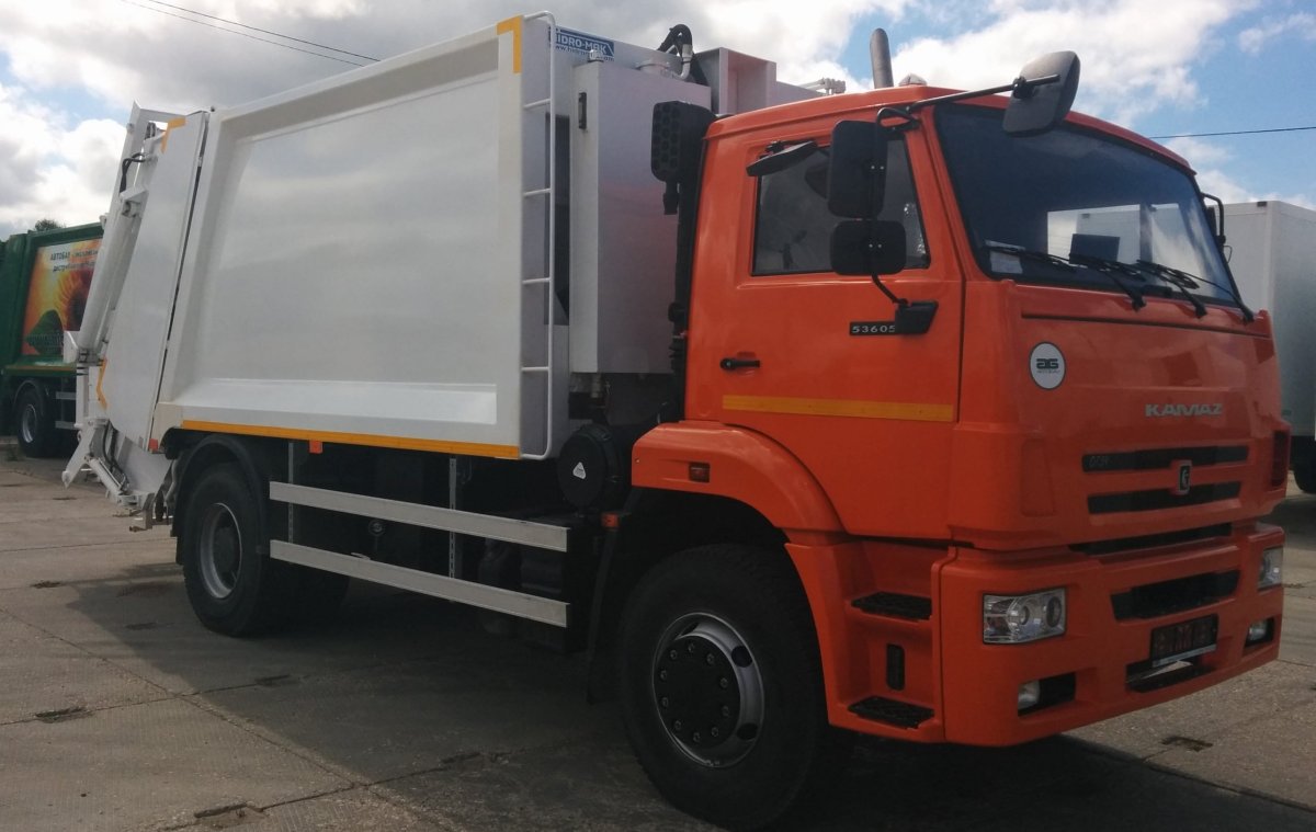 Мусоровоз МКЗ-4701-02