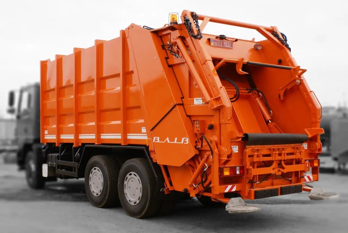 КАМАЗ 6520 мусоровоз Меркатор