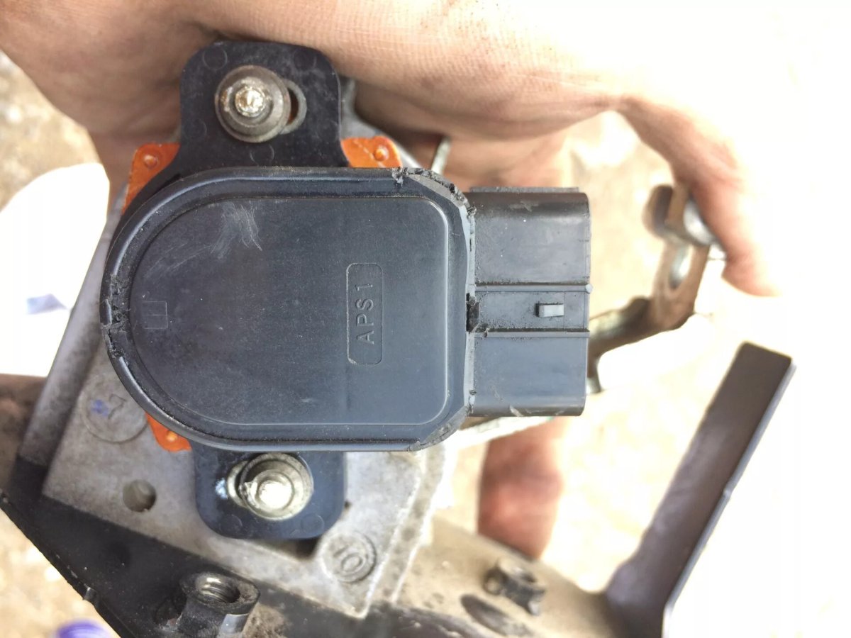 Датчик педали газа Аккорд 7 2.4