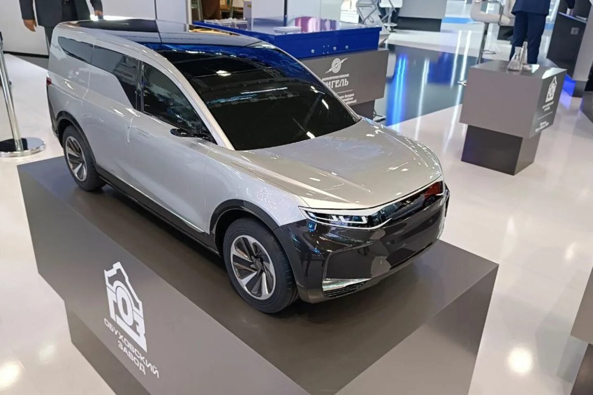 Электромобиль e-Neva Алмаз-Антей