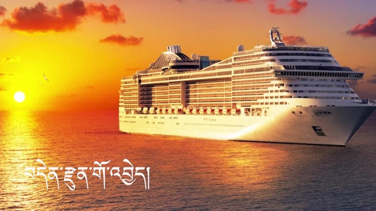 Круизный лайнер