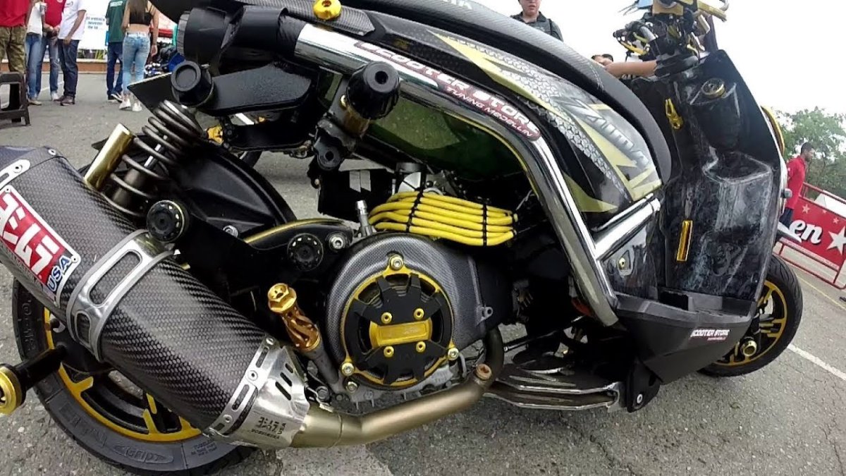 Тюнингованный мотор скутера 150сс