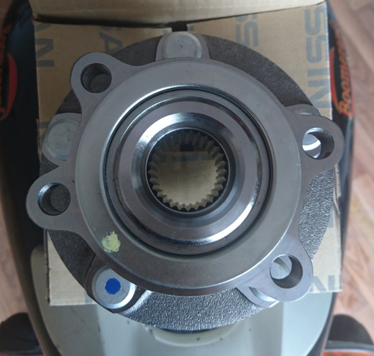 Ступичный подшипник Ниссан т32