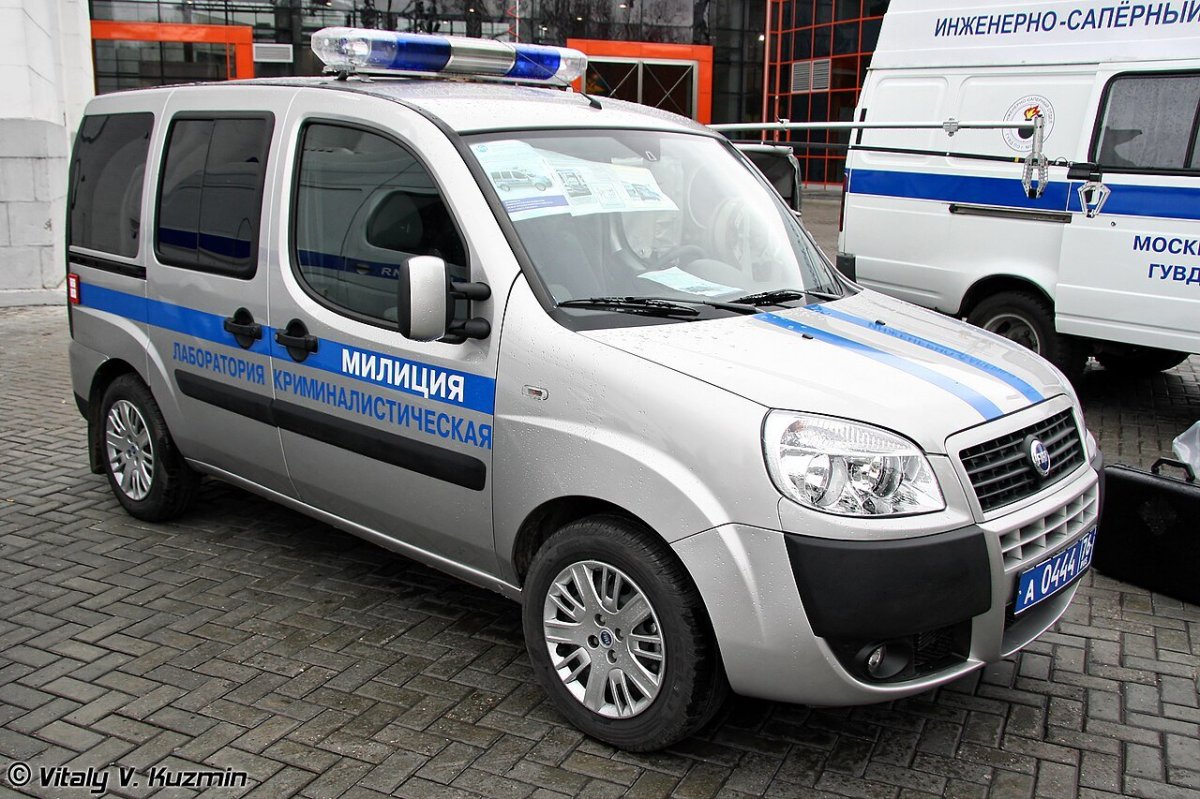 Fiat Doblo Police