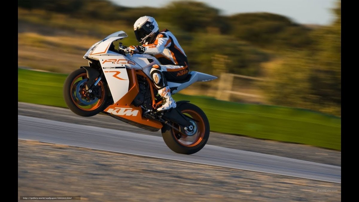 Спорт мотоцикл