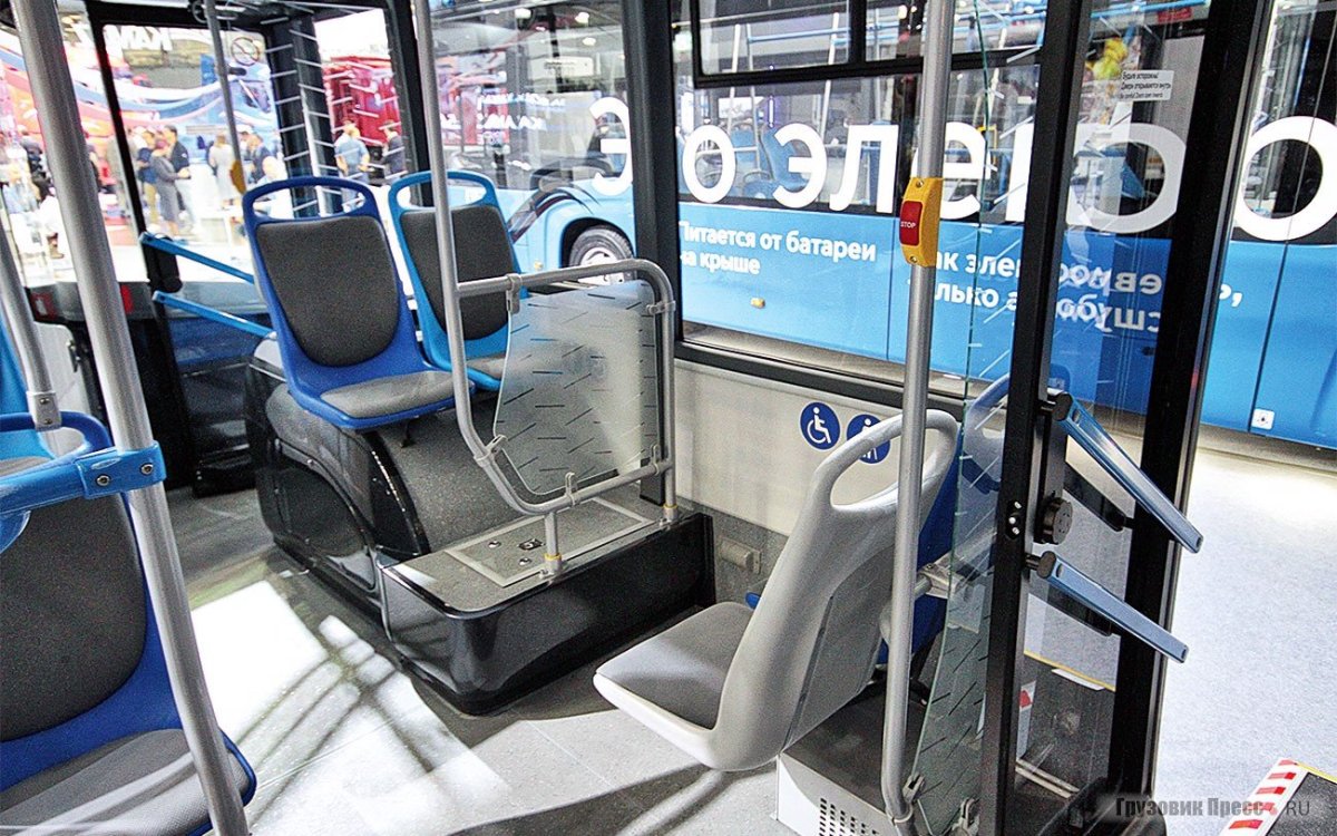 НЕФАЗ 5299 40 57 салон