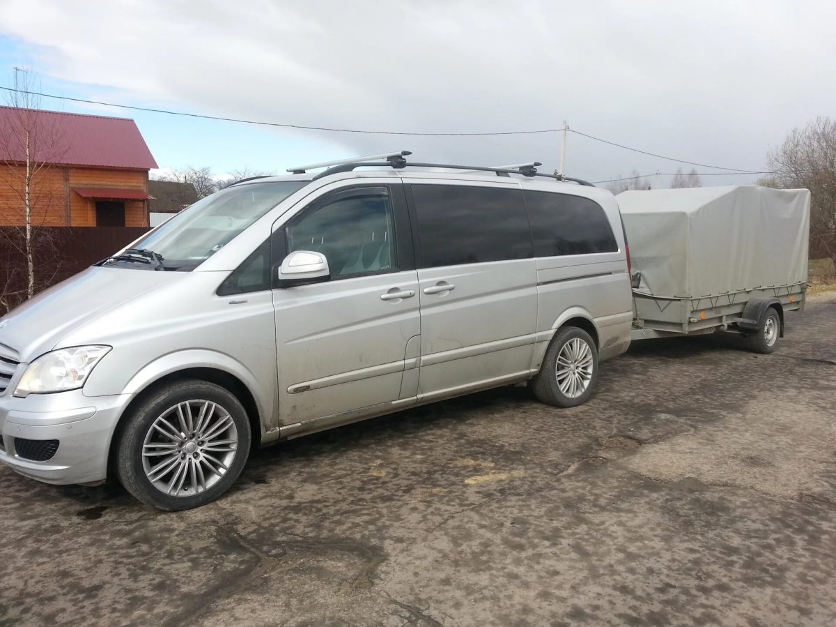 Mercedes Benz Viano прицеп