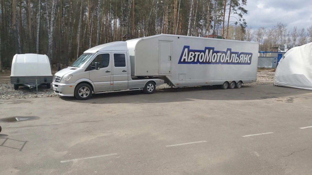 Mercedes-Benz Sprinter седельный тягач