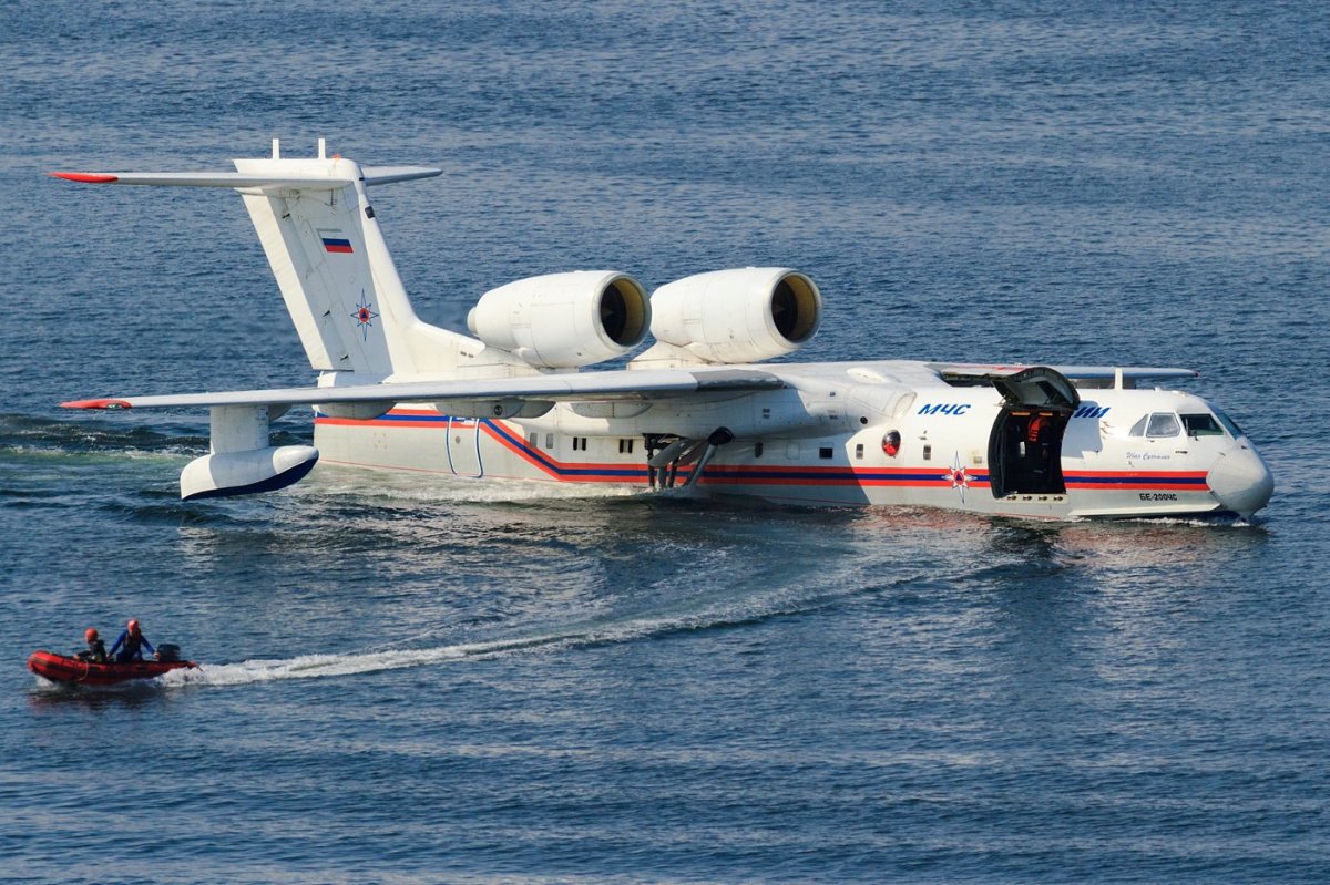 Бе-200 гидросамолёт