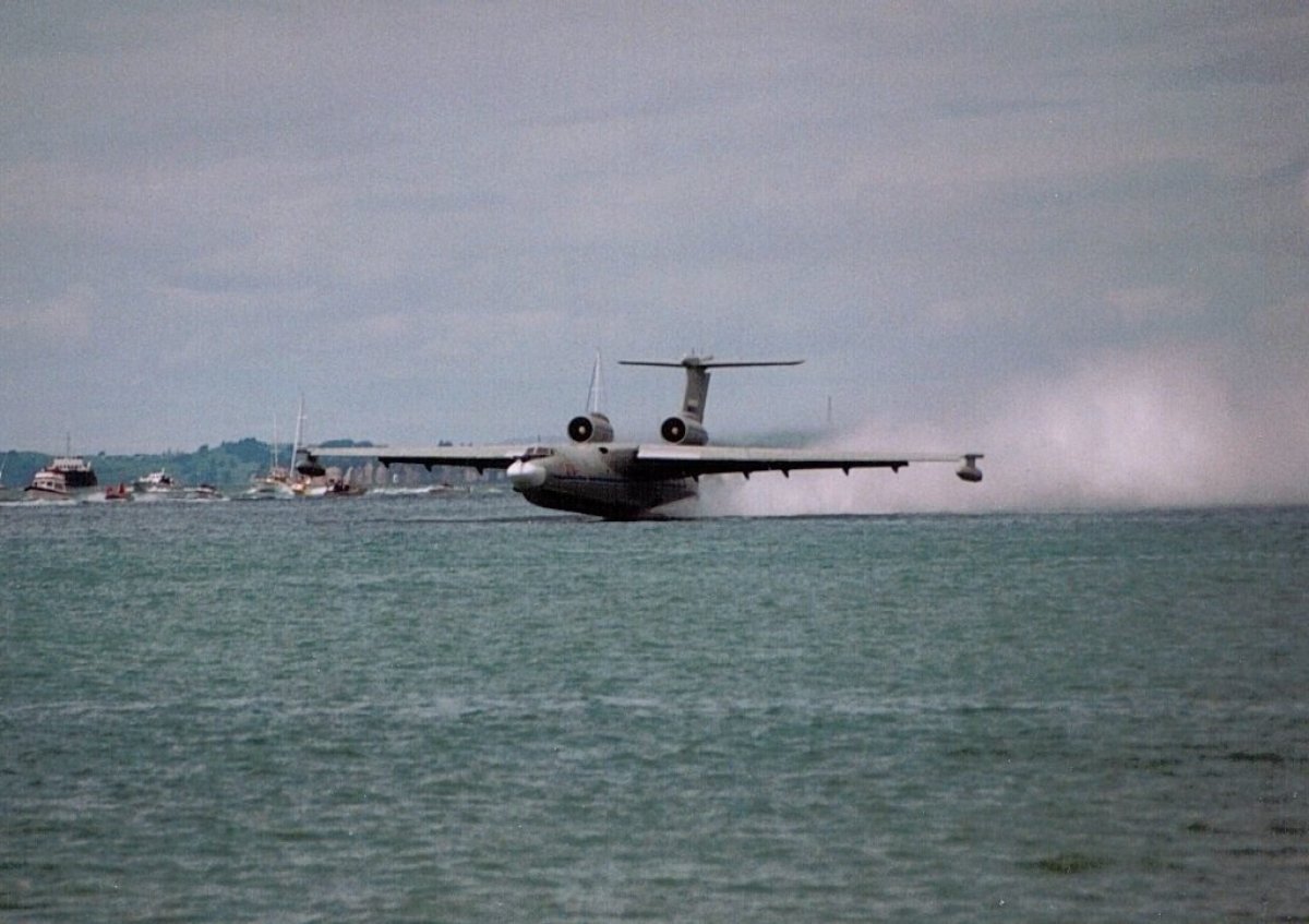 Самолёт амфибия в Дагестане