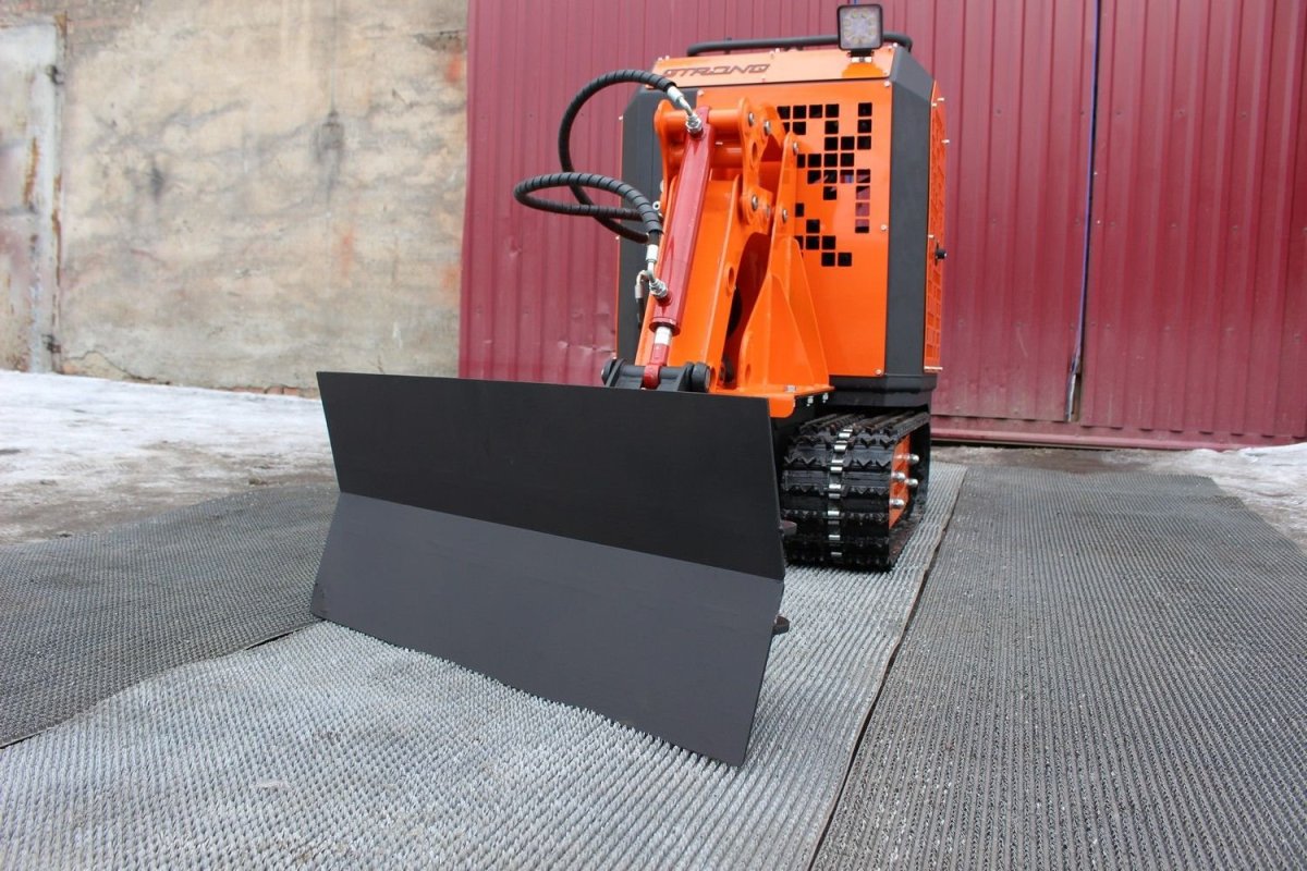 Мини-погрузчик Ant 750