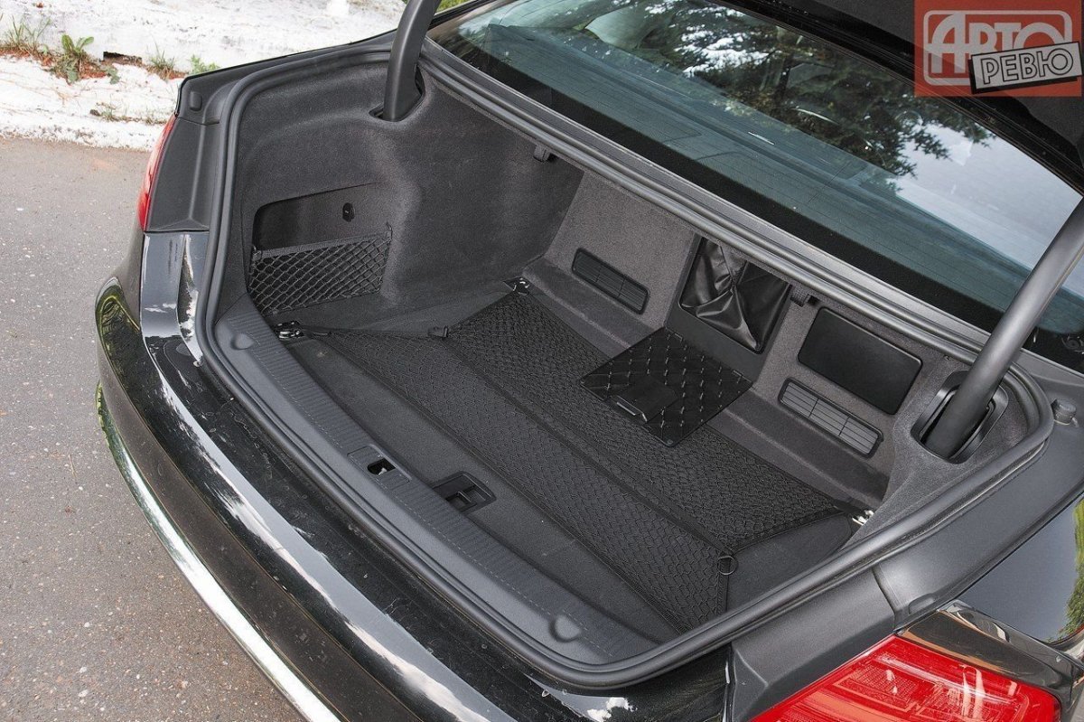 Багажник Ауди а8 д2