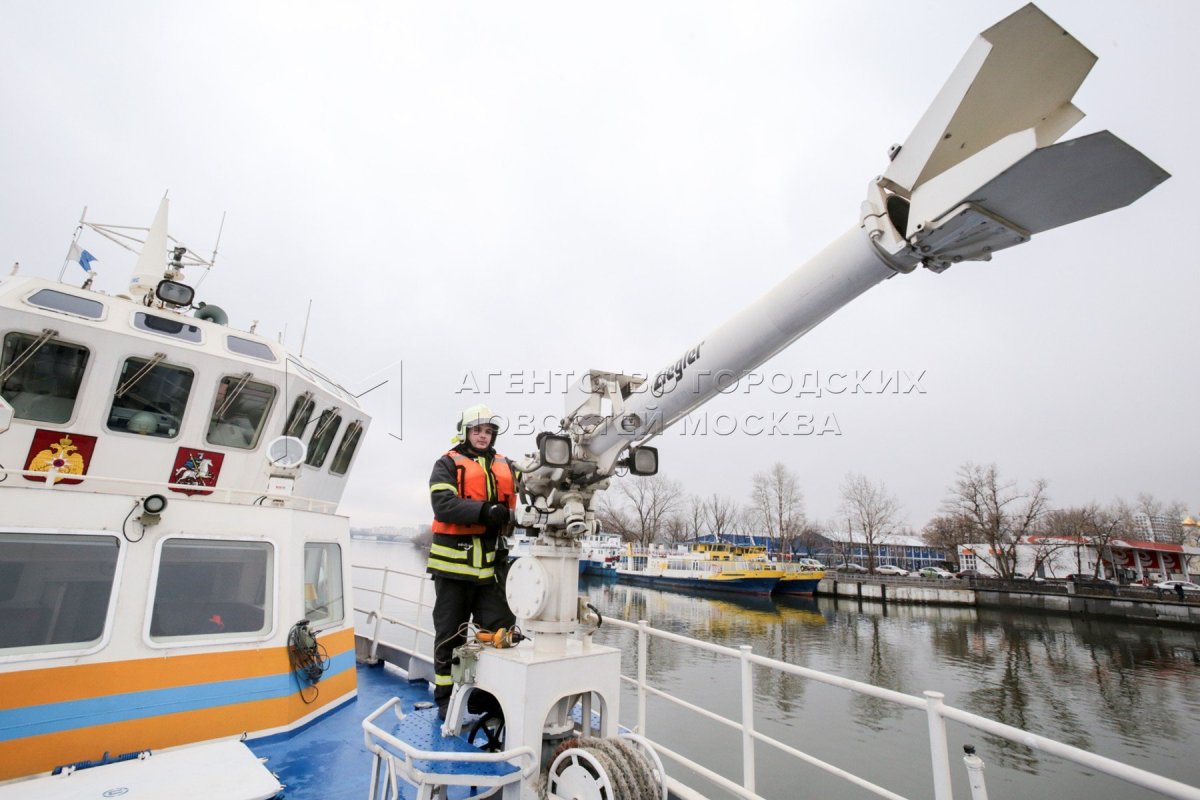 Георгий Чернышев судно