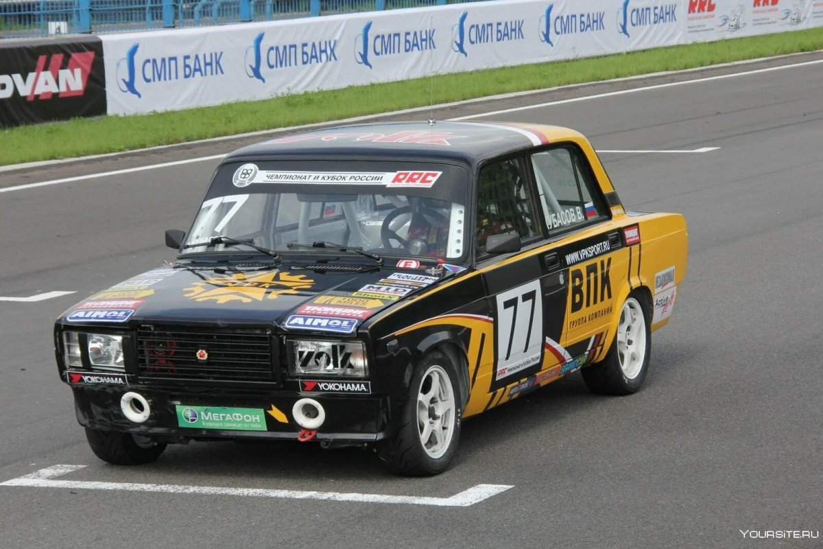 ВАЗ 2105 гоночная