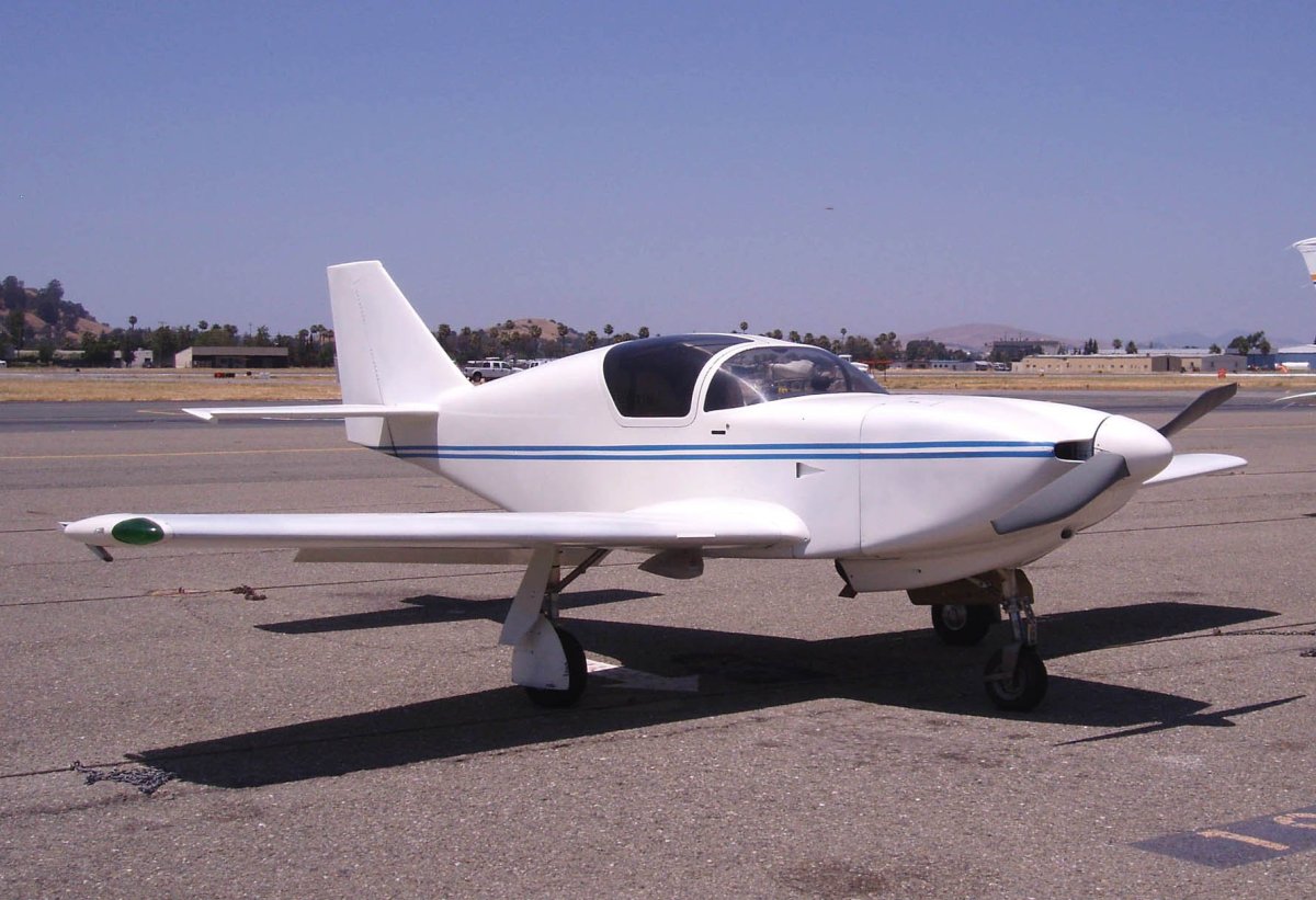 Самолет Glasair III