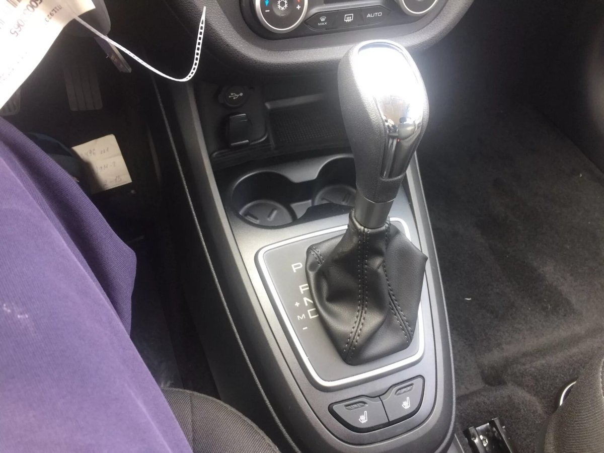 Лада Веста коробка автомат