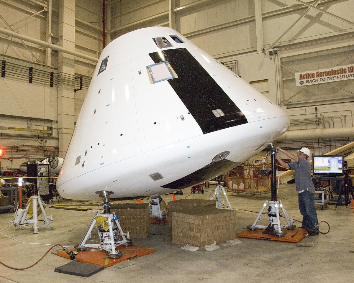 Пилотируемый корабль Орион