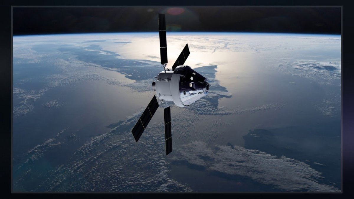 Артемида и космический корабль