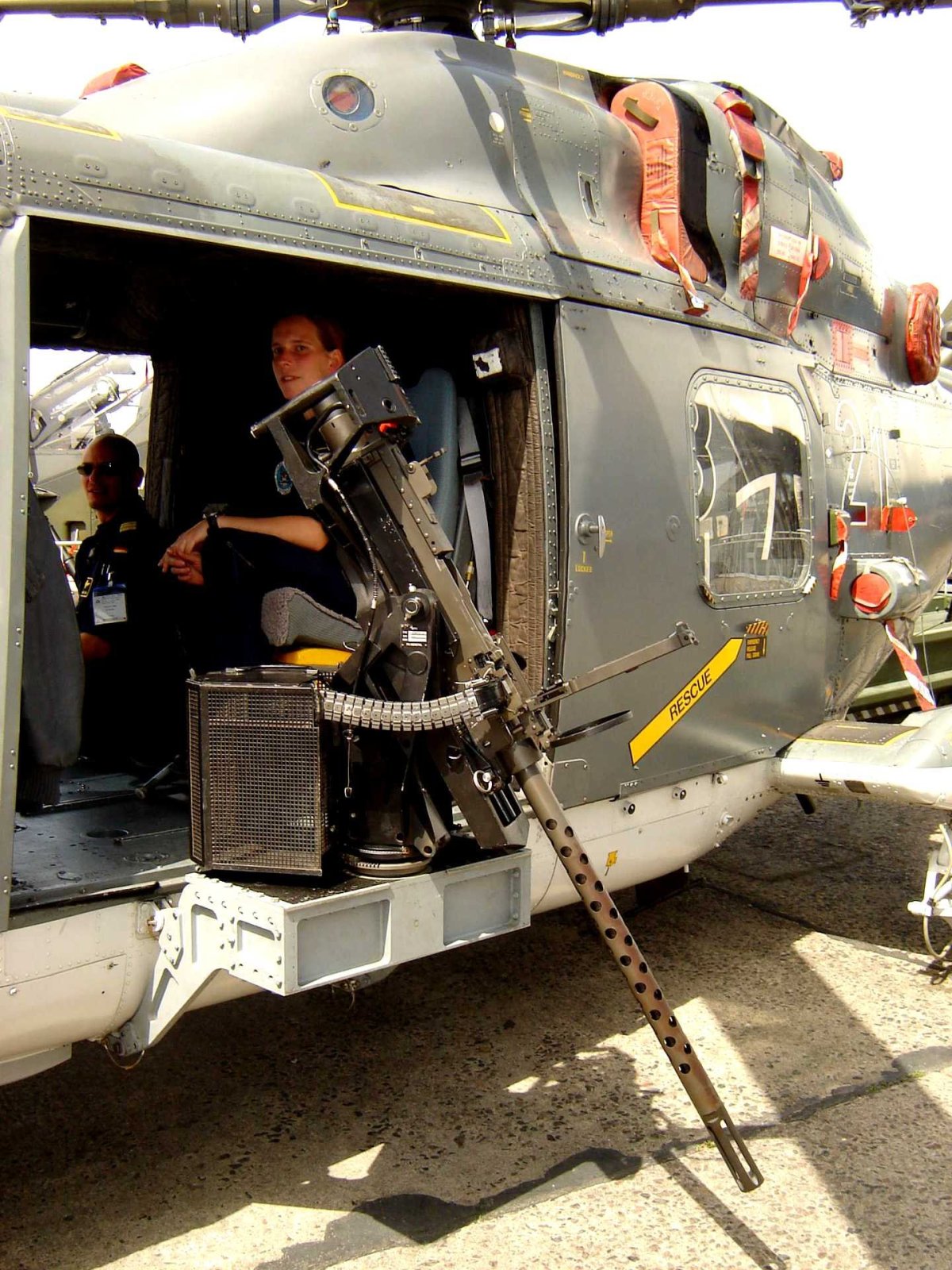 Пулемет на ми-8