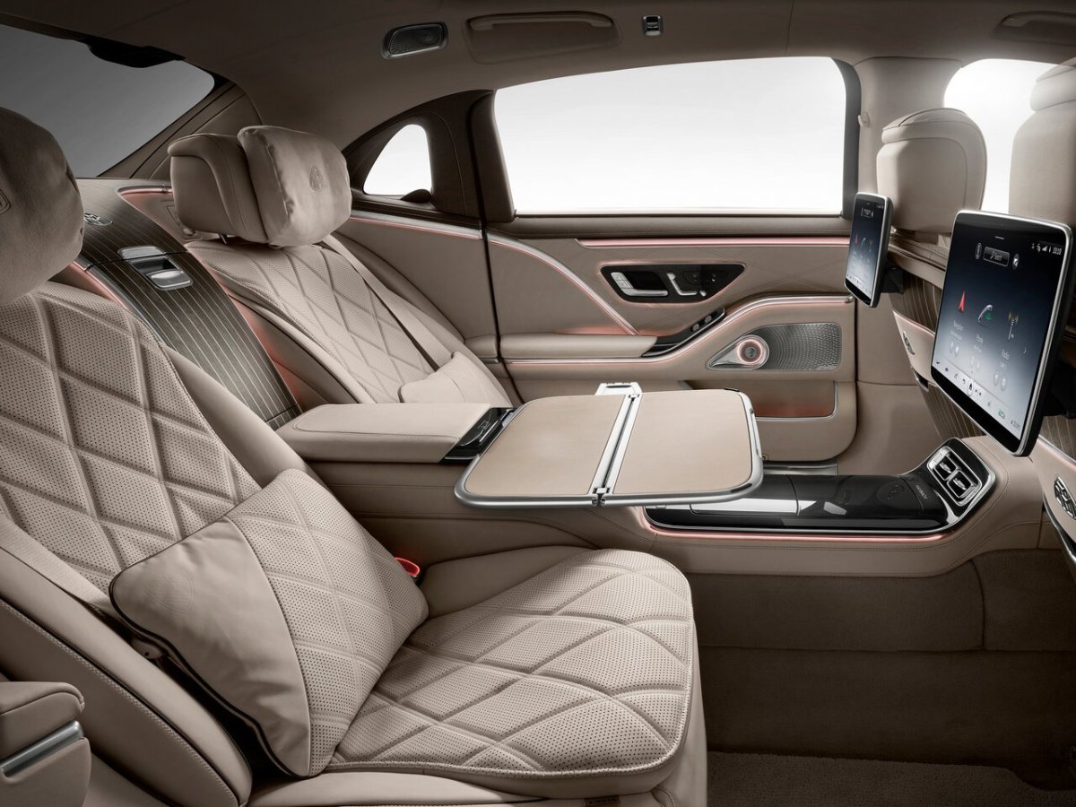 Mercedes Benz Maybach 2021