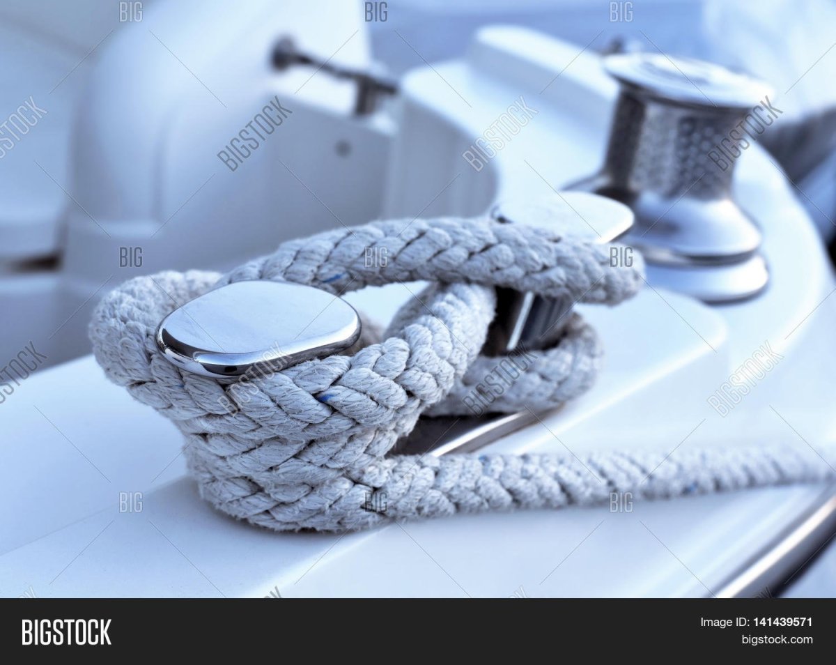 Кнехты швартовые