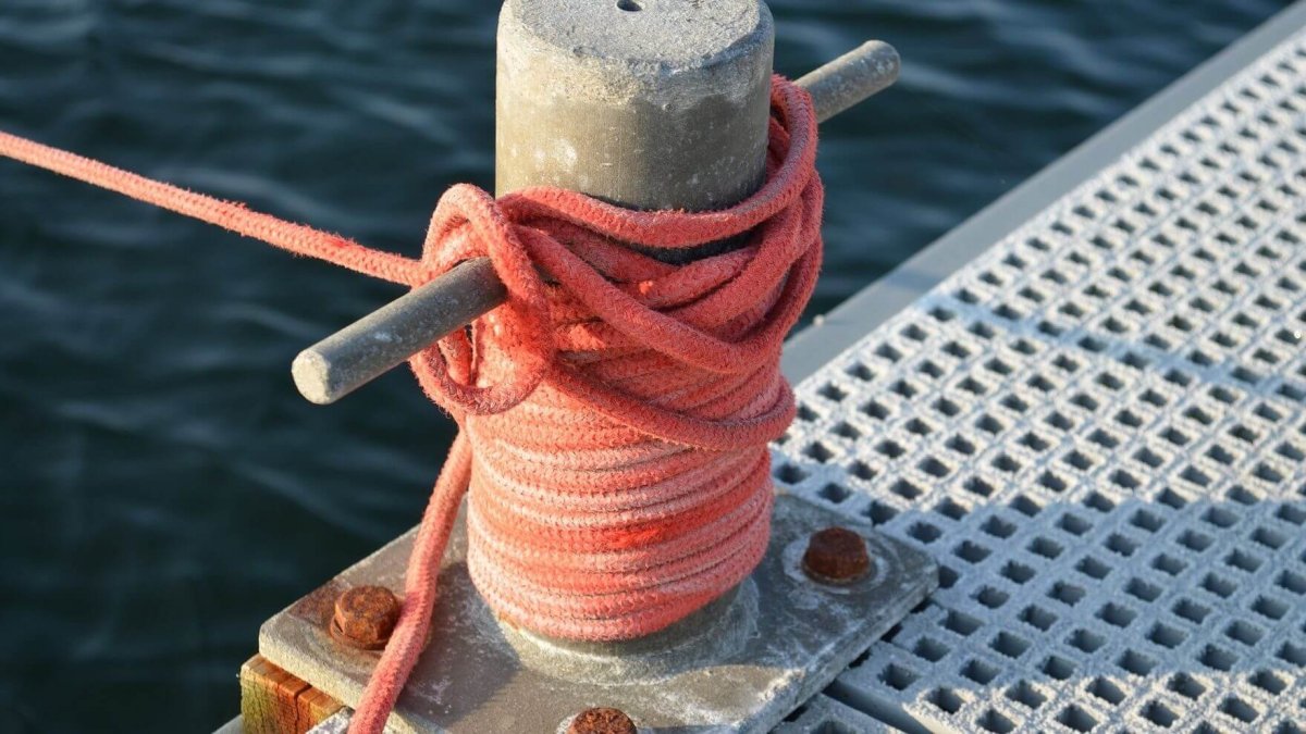 Кнехт Причальный