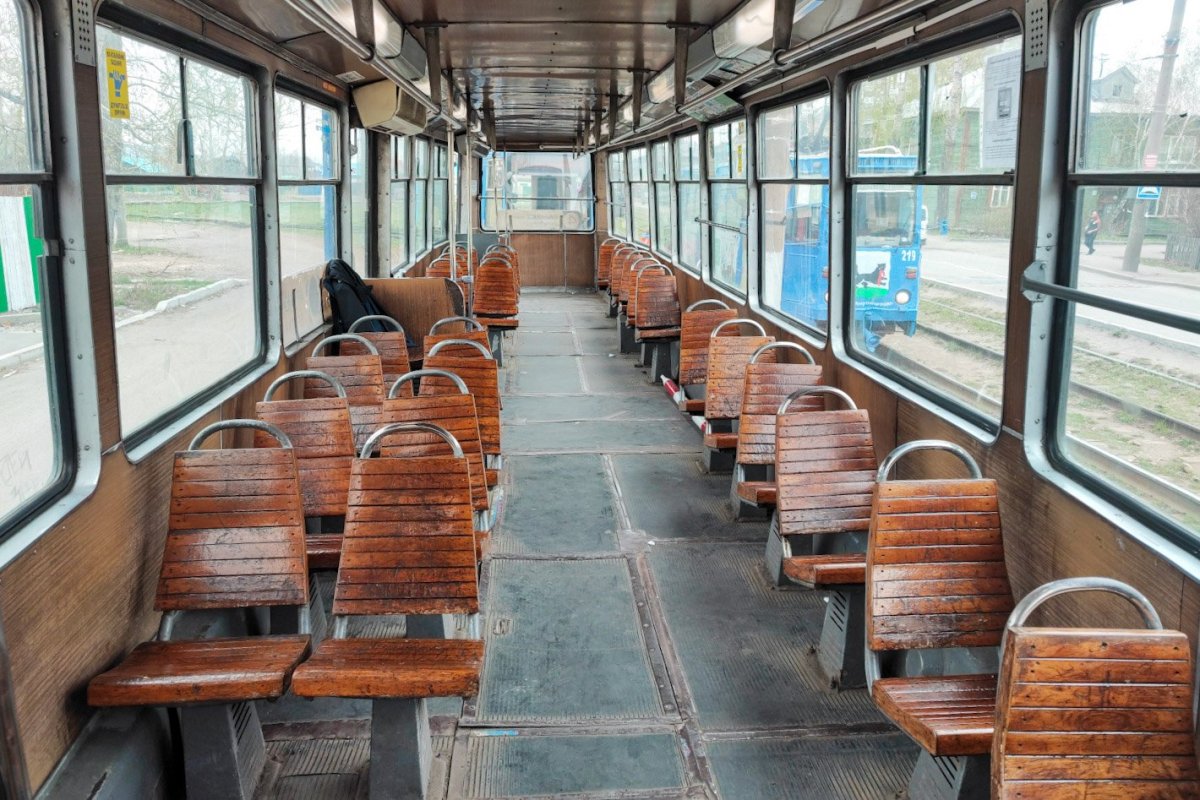 Икарус 260 43 салон