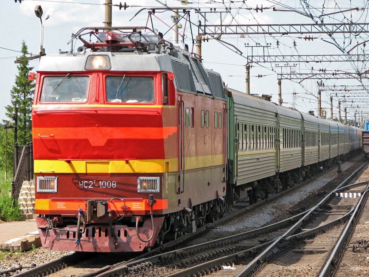 Фирменный поезд Поволжье 133а