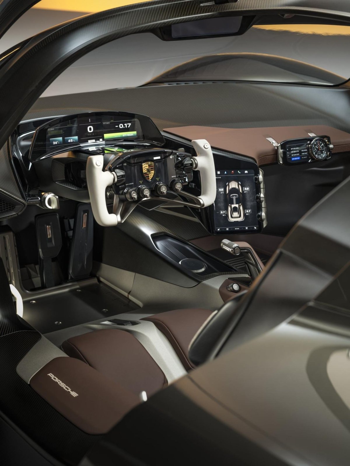 Porsche Mission x салон