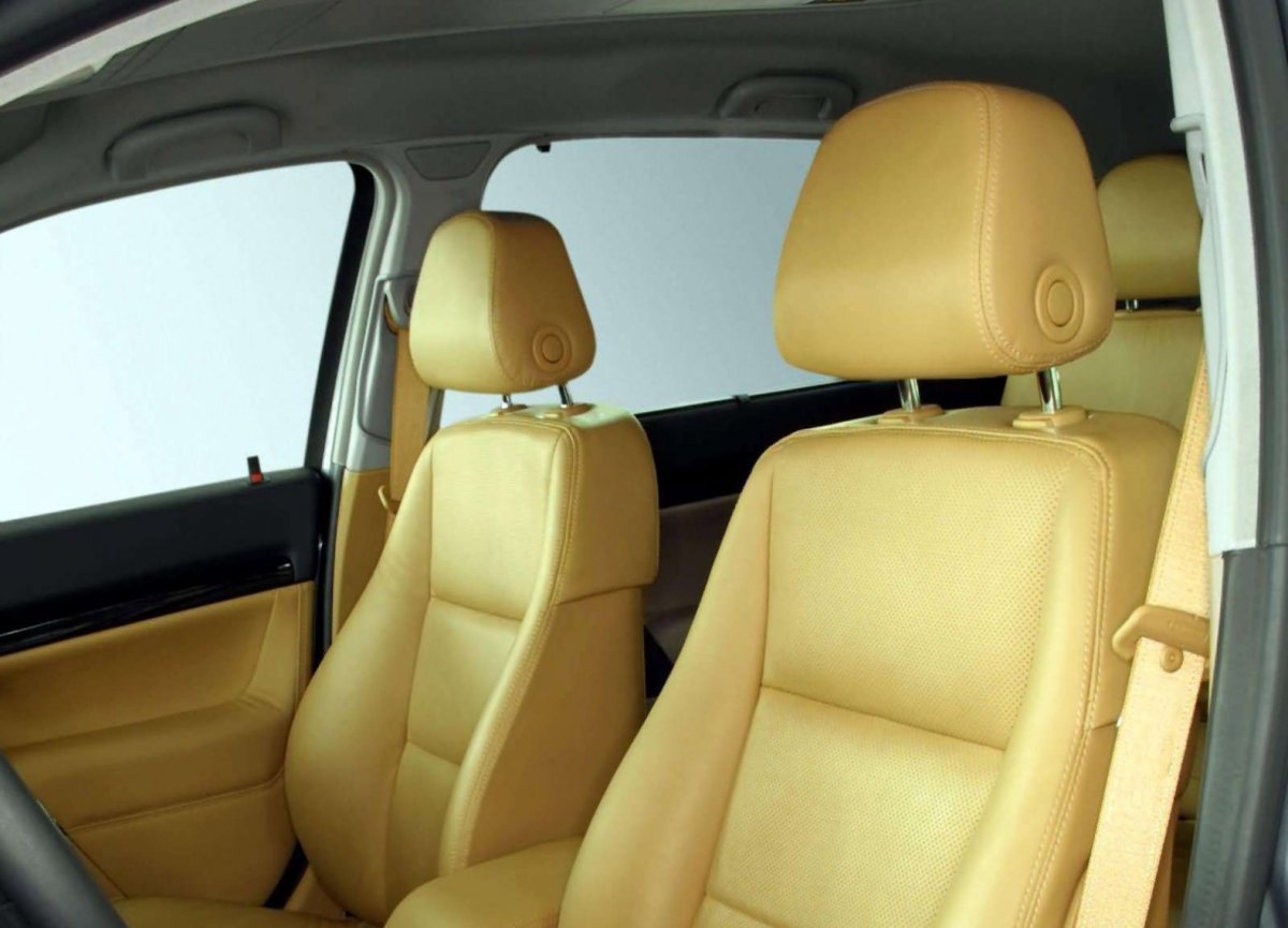 Опель Сигнум внутри