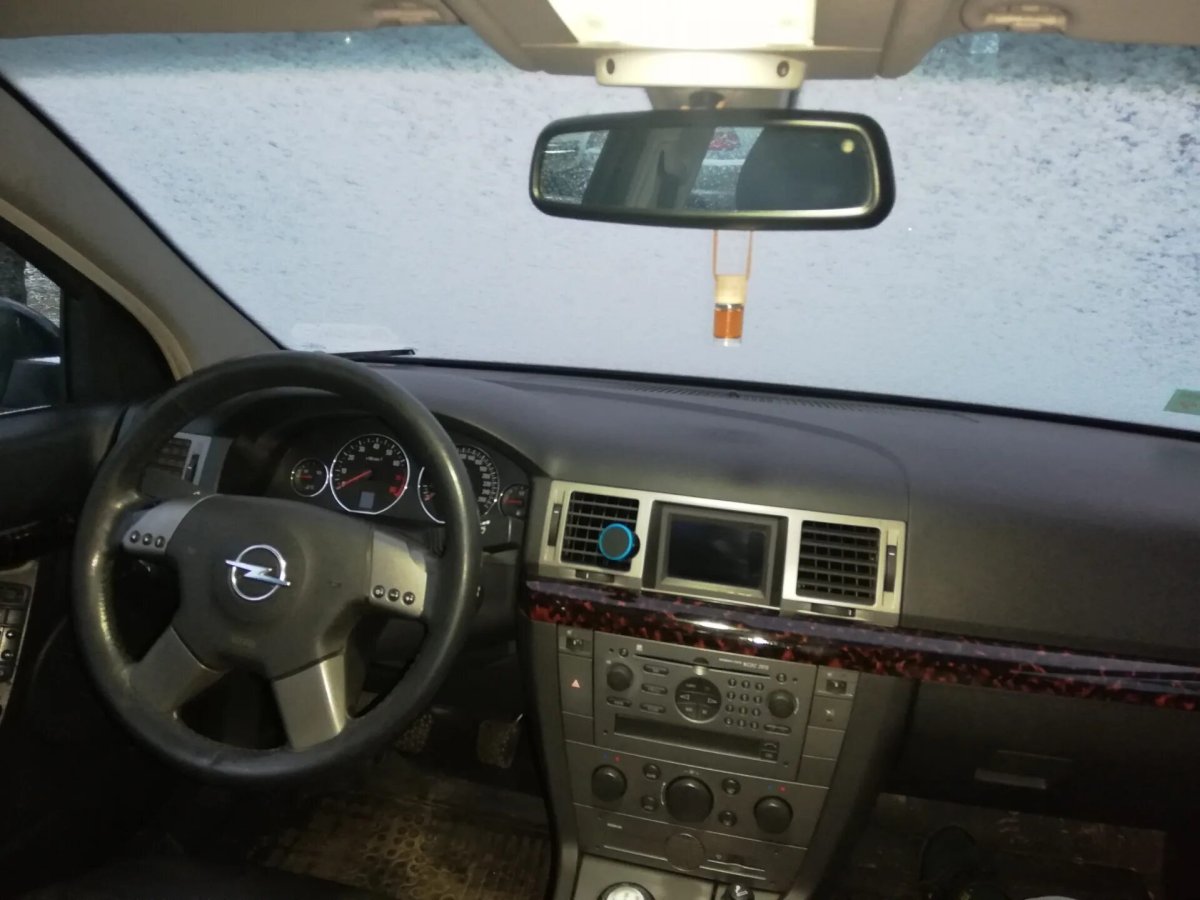 Опель Сигнум 2.2 салон