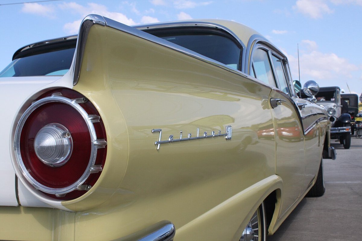 Американские машины с плавниками