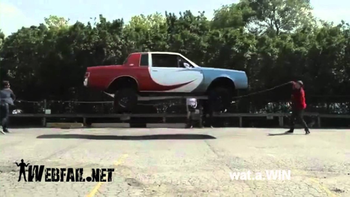 Машины которые прыгают