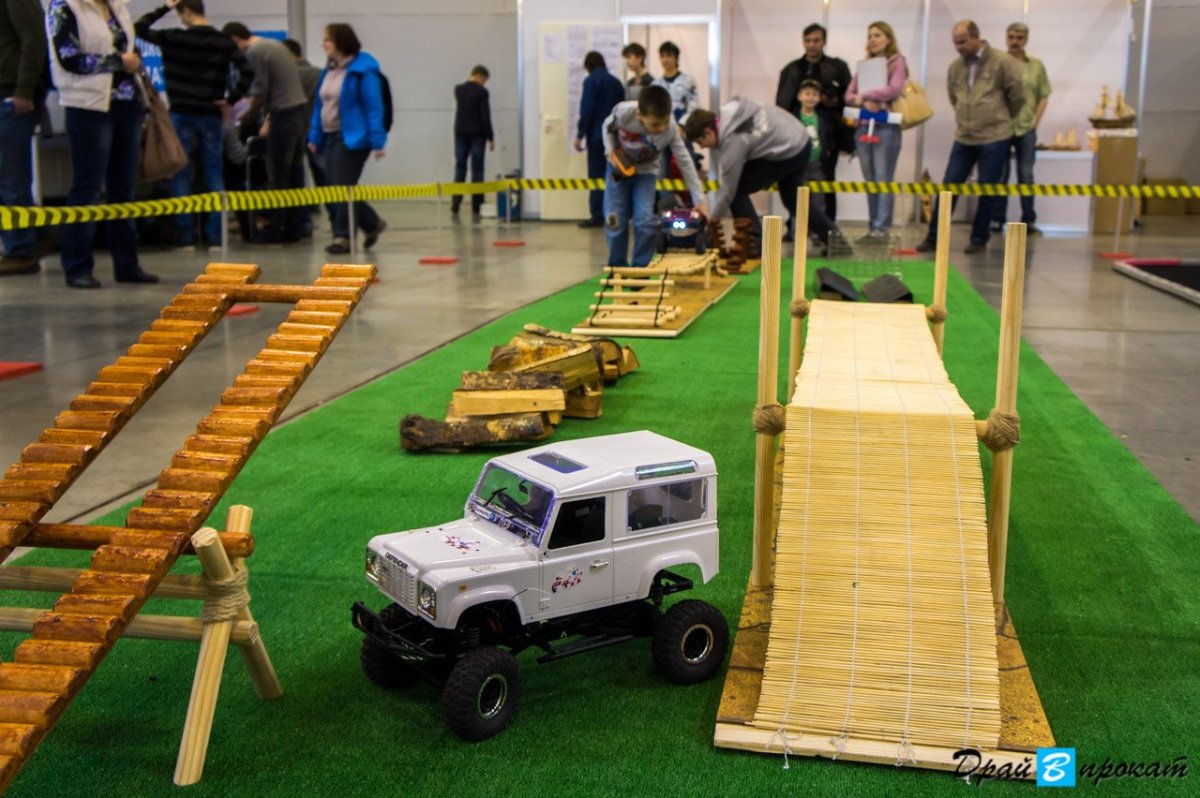 Препятствия для радиоуправляемых машин