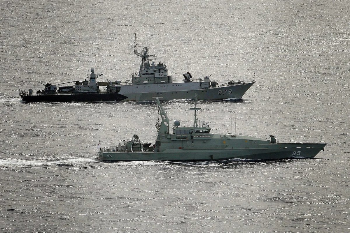 ВМС Индонезии на балансере