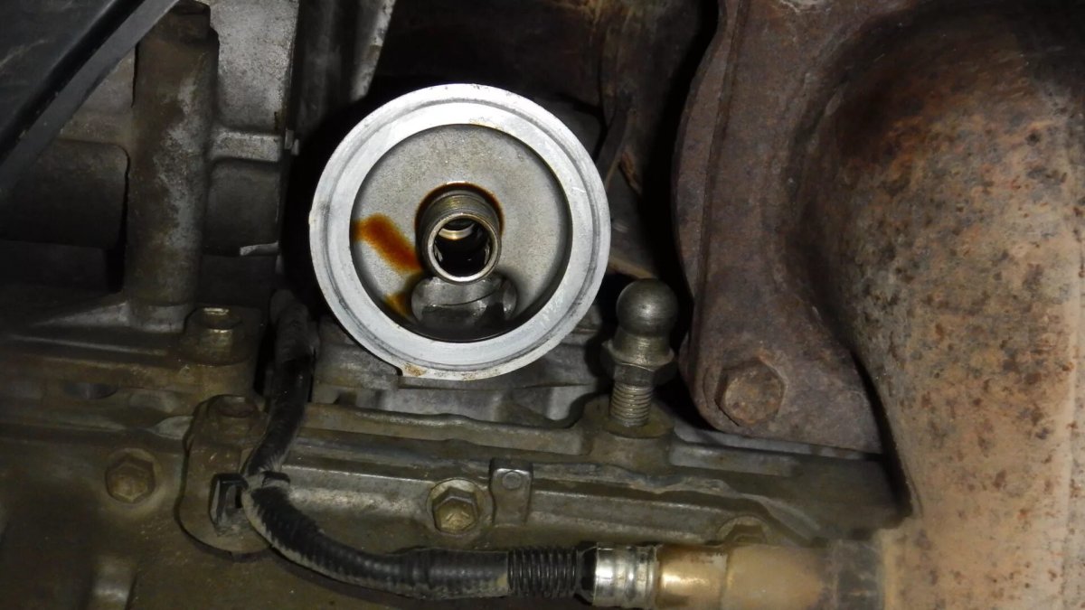 Фильтр масляный Сузуки сх4