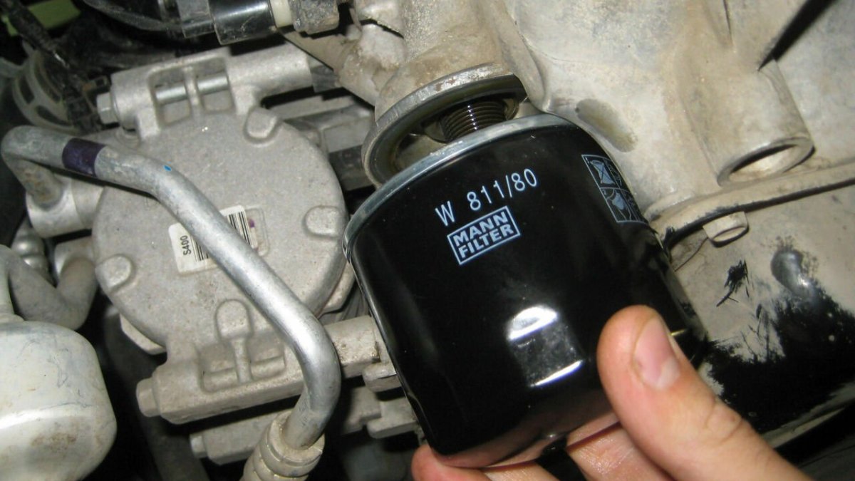 Фильтр масляный Киа Рио 1.4