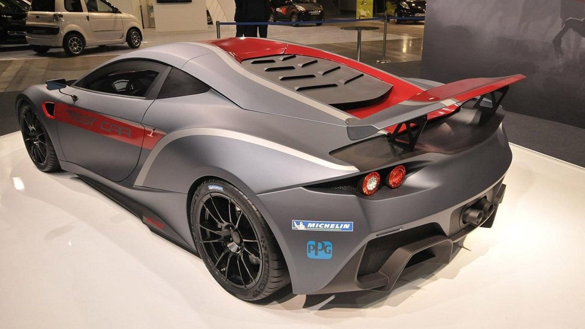 Arrinera Hussarya 33