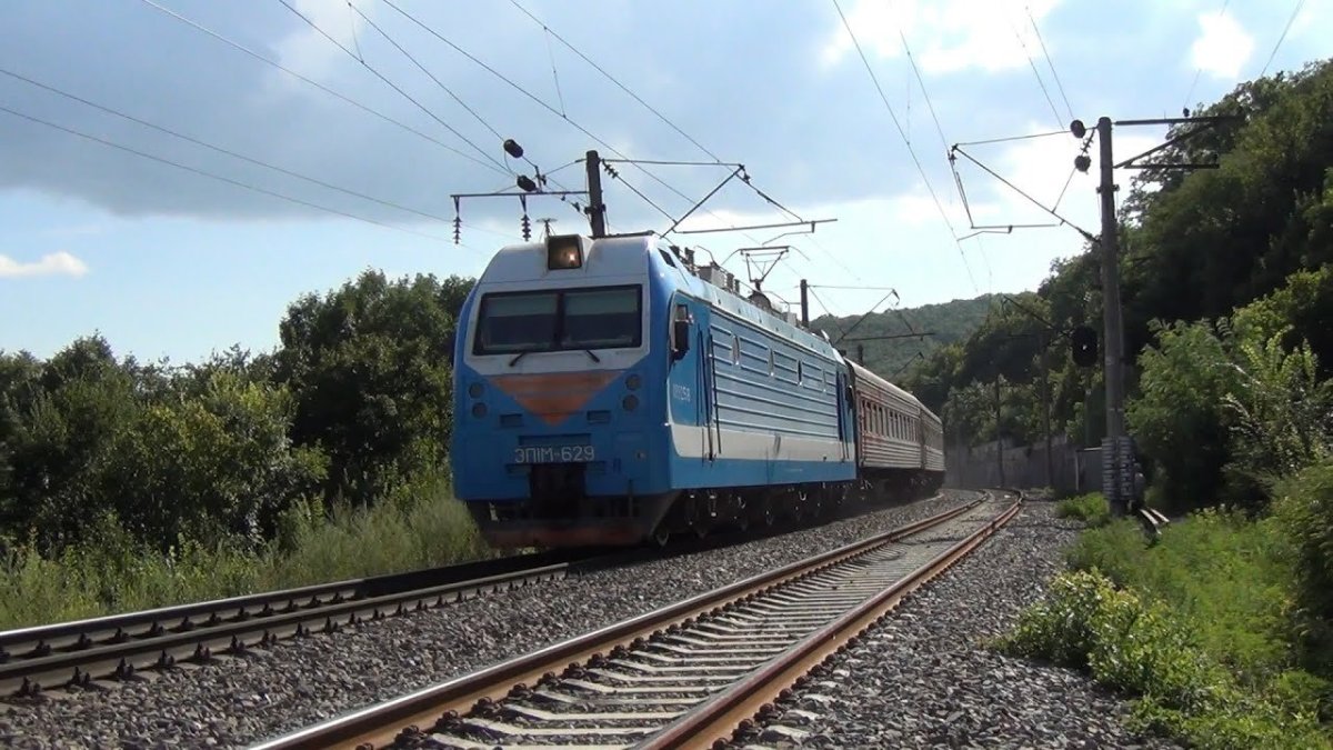 Черноморец поезд Новороссийск