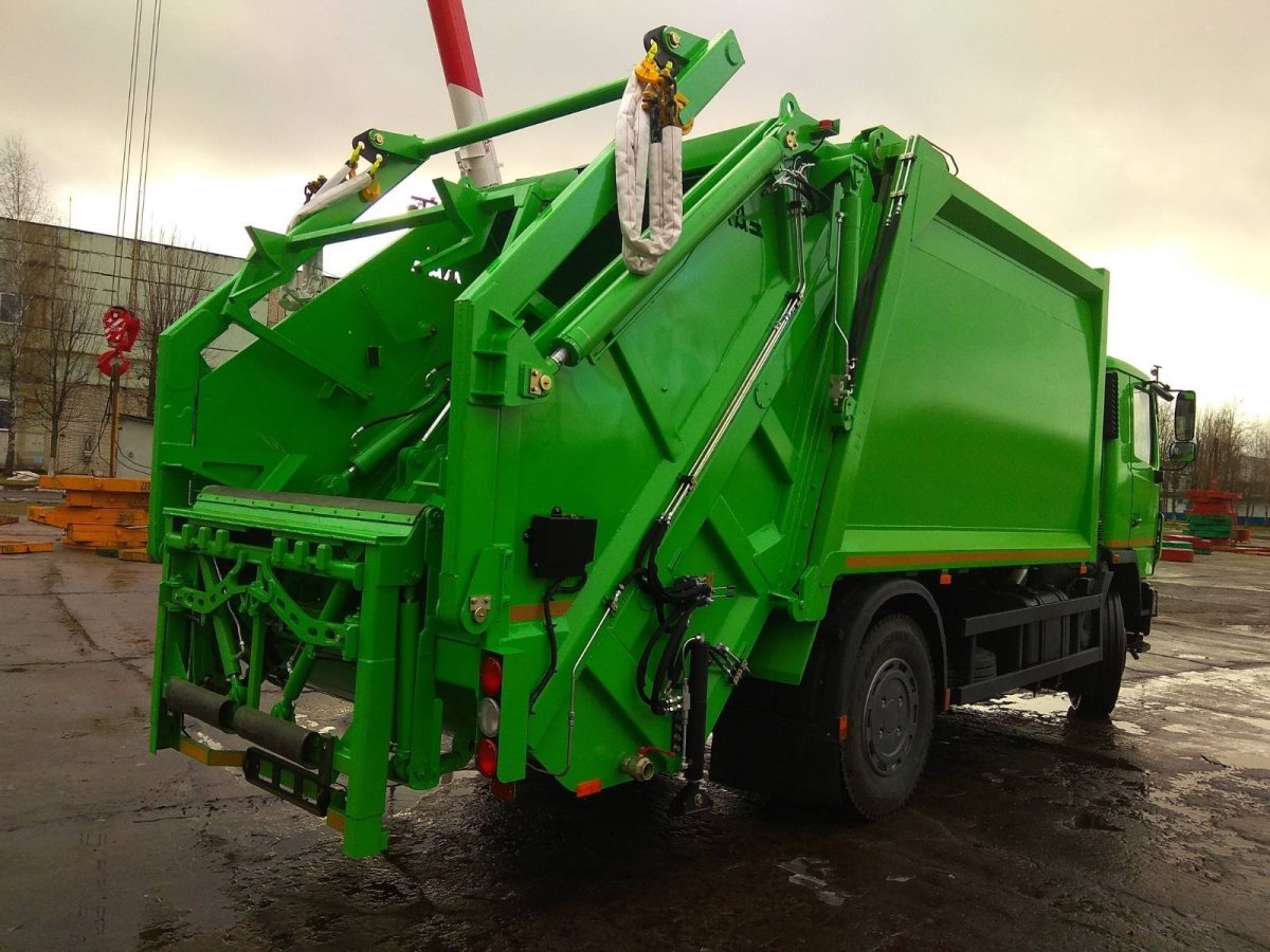 Мусоровоз МАЗ-590425