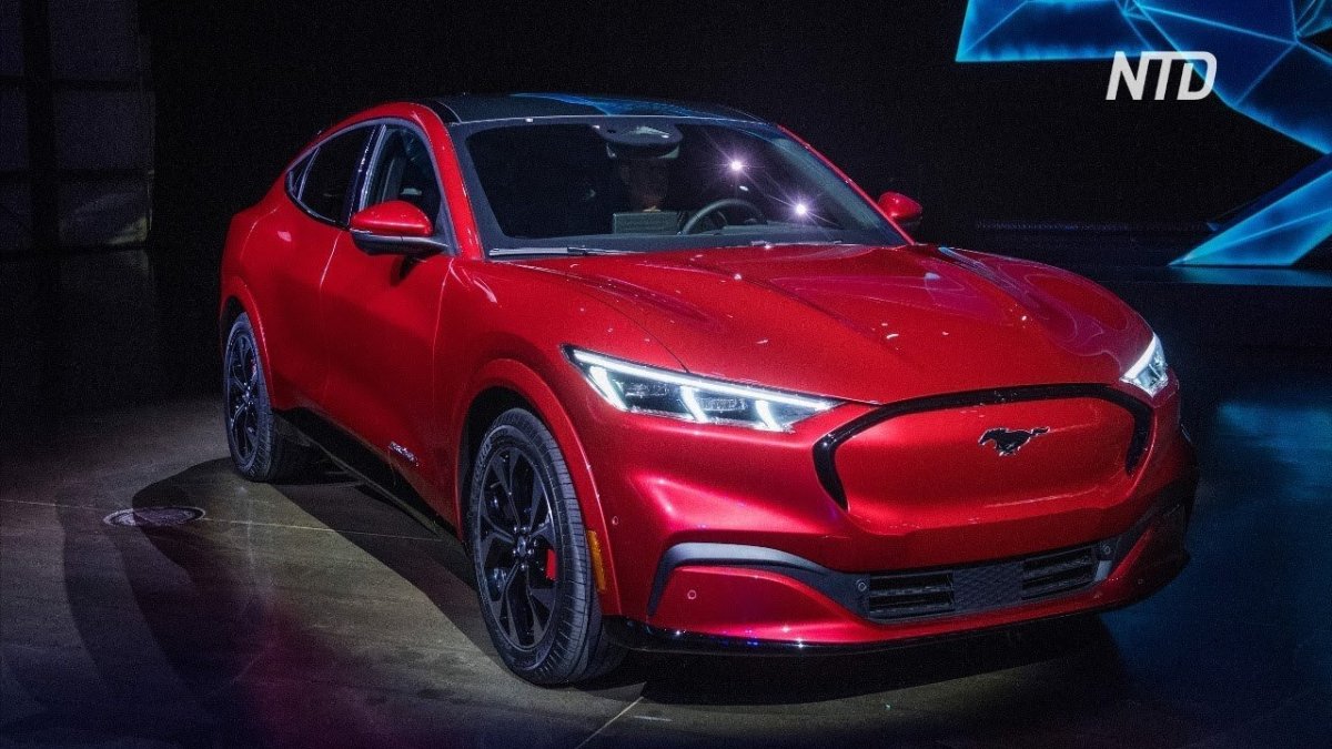 Ford Mustang Mach-e 2022