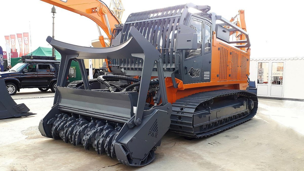 Машина для расчистки просек (мульчер)