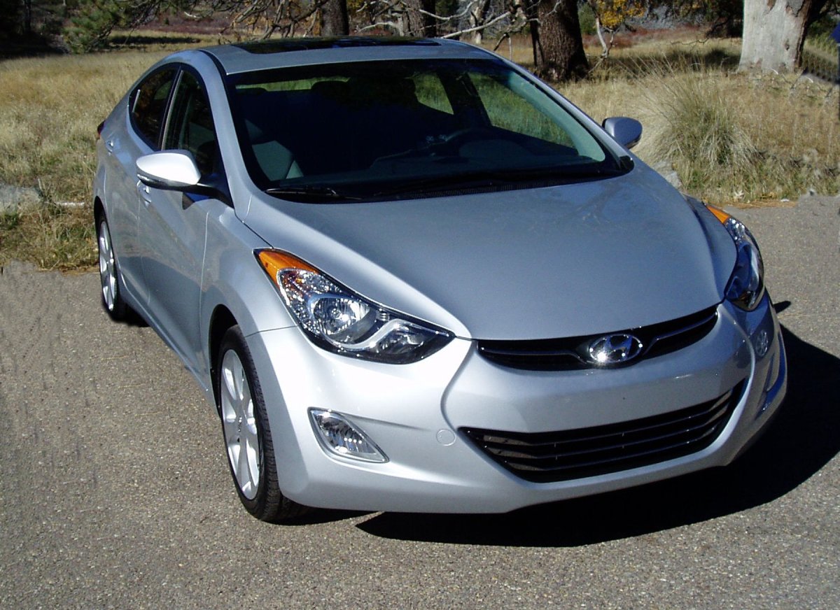 Hyundai Elantra (Avante)